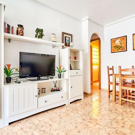 Espanhouse David 2 Bedroom Apartment Torrevieja With Pool Exteriör bild