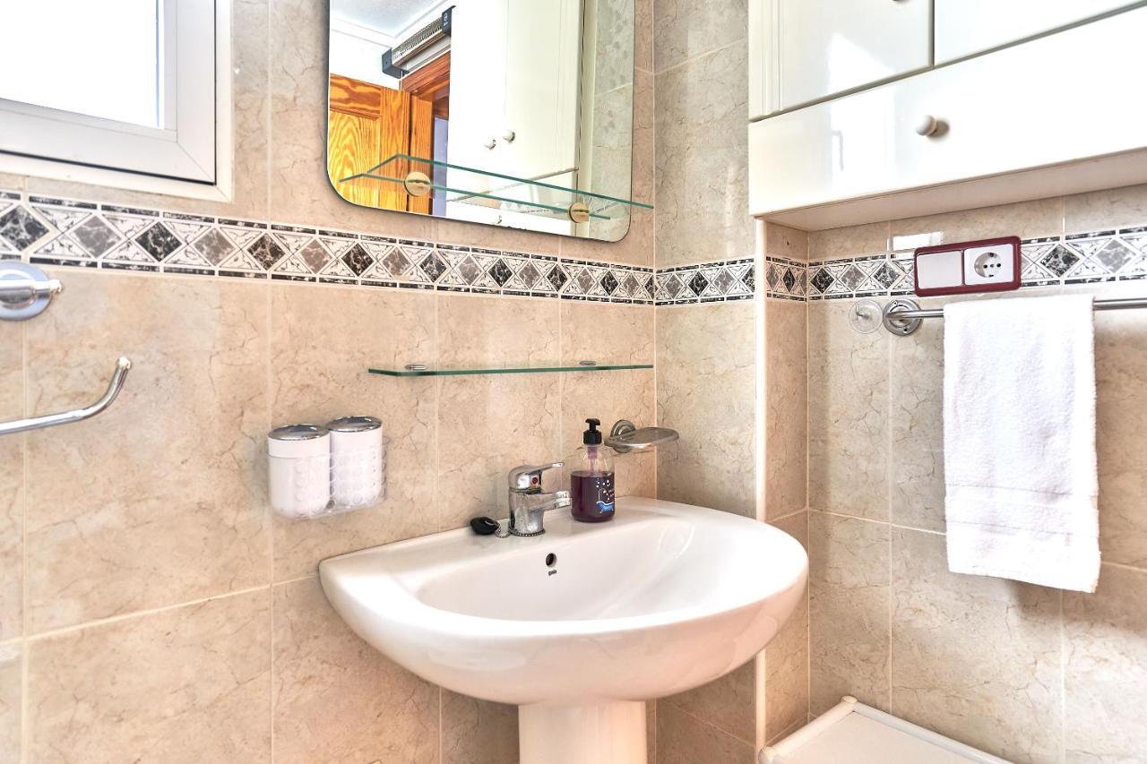Espanhouse David 2 Bedroom Apartment Torrevieja With Pool Exteriör bild