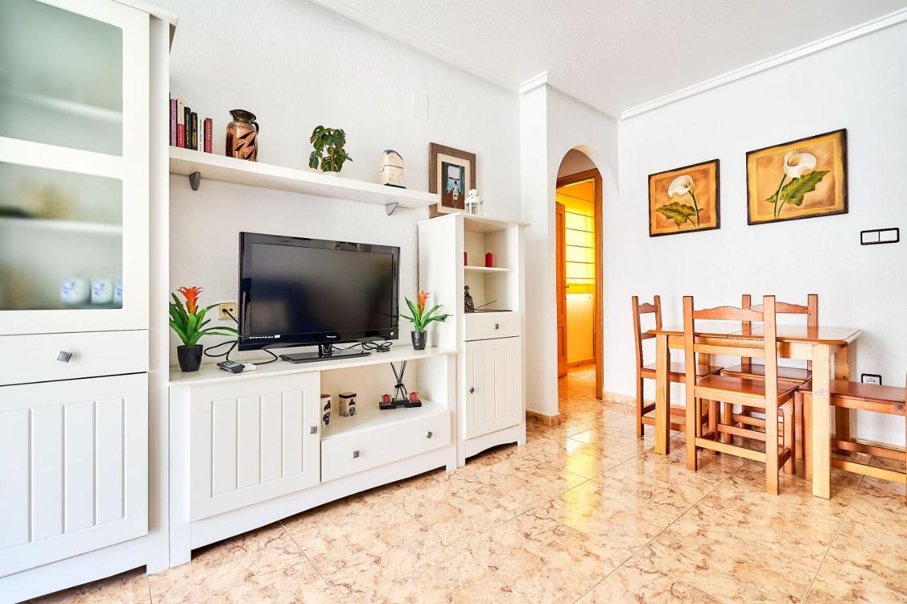 Espanhouse David 2 Bedroom Apartment Torrevieja With Pool Exteriör bild