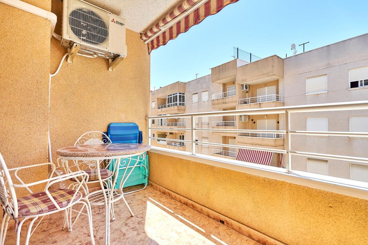 Espanhouse David 2 Bedroom Apartment Torrevieja With Pool Exteriör bild